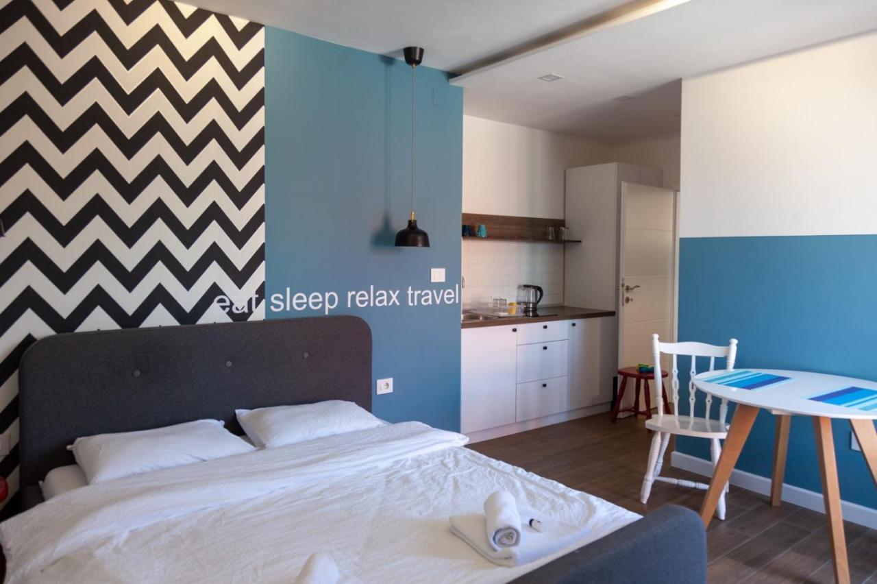 Moms House Hotel Голубац Екстериор снимка