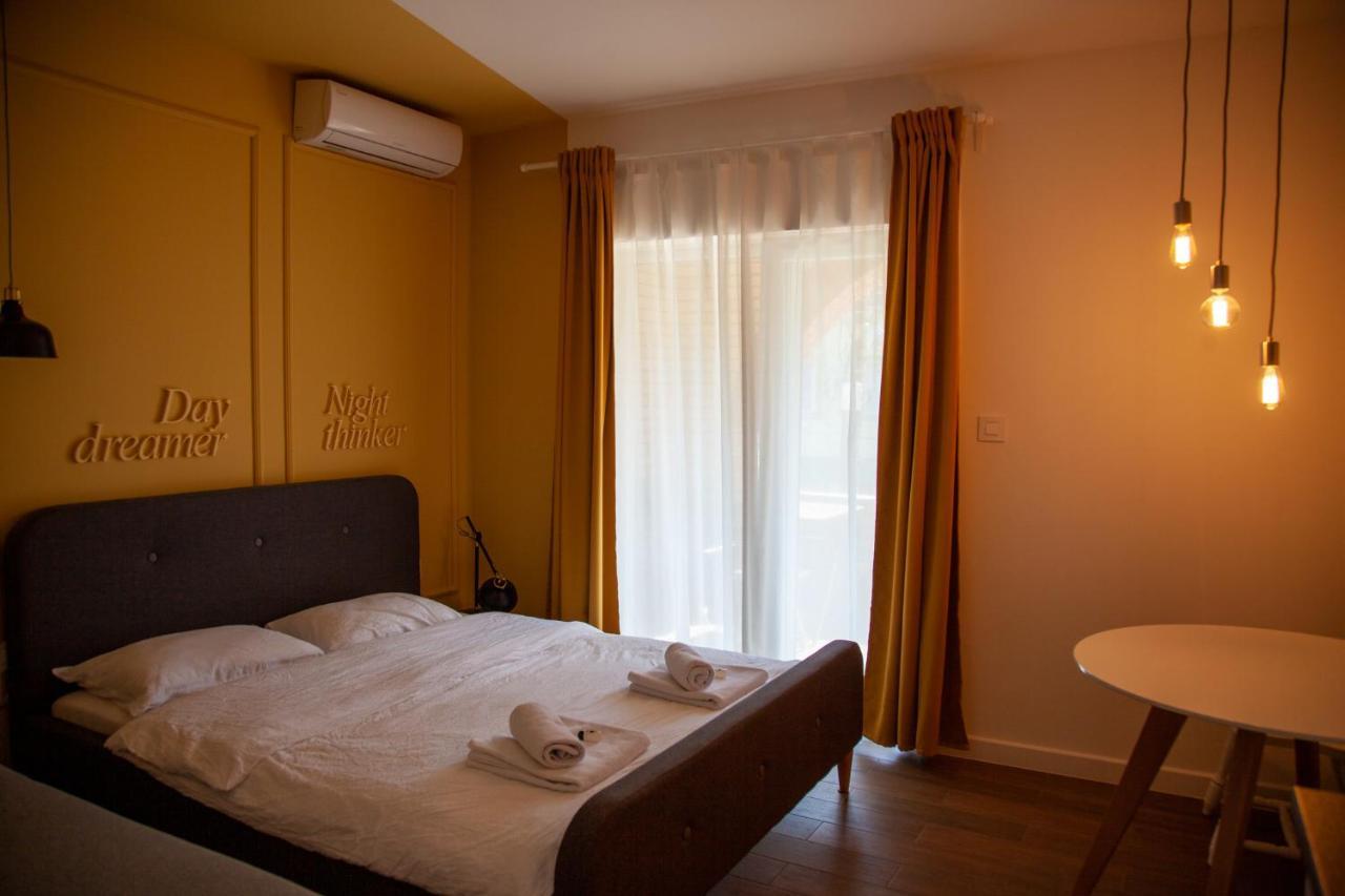 Moms House Hotel Голубац Екстериор снимка
