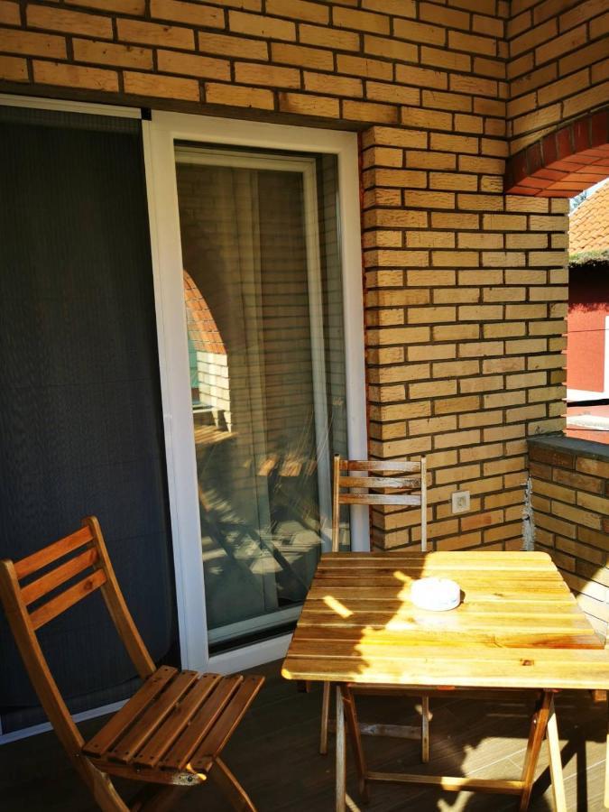 Moms House Hotel Голубац Екстериор снимка